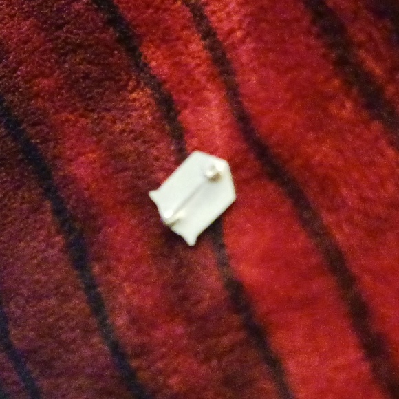 Vintage Salvation Army pin - Picture 3 of 3